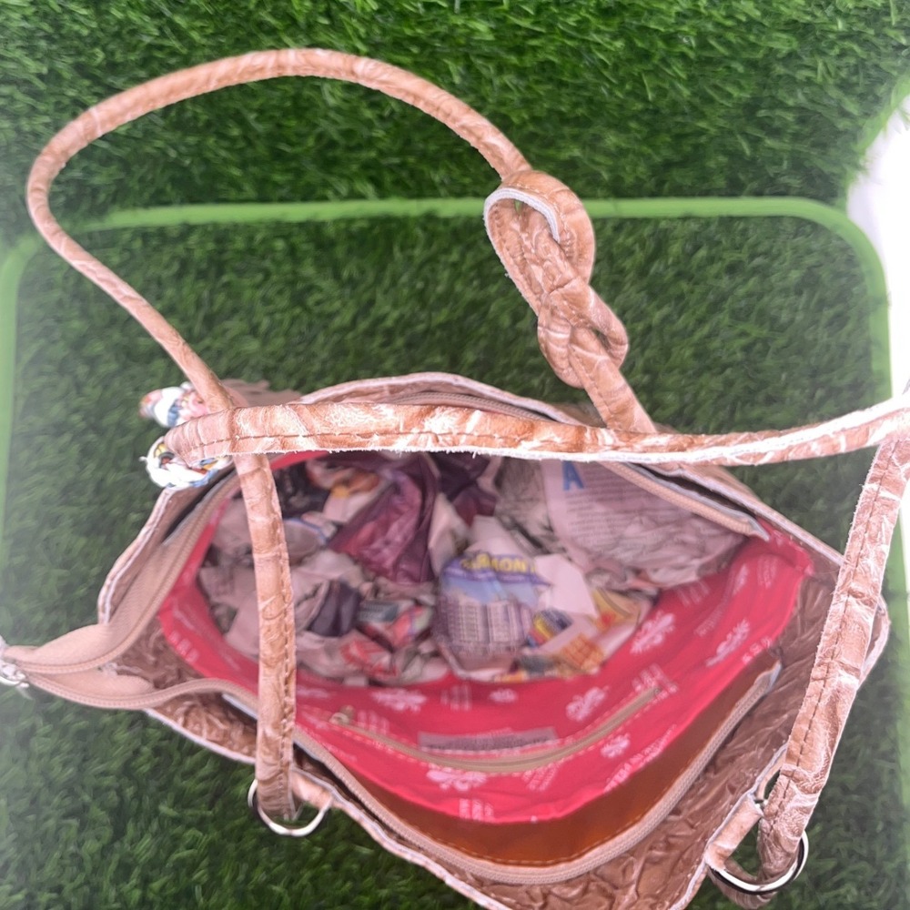 Embossed Leather Tote Bag with Scarf Accent Charm Made in Italy Borse in Pelle - Picture 15 of 16